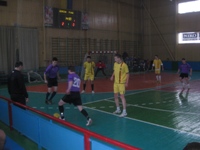 Գ���